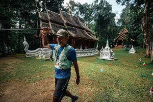 BIB: 
                            <button type="button" onclick="openModal(25760559)" class="btn btn-primary btn-sm float-right btn-popup" data-toggle="modal" data-target=".modal-high-quality">
                        <i class="fas fa-shopping-cart"></i> Add to Cart
                    </button>
                                            <button type="button" onclick="isThisMe(25760559, true)" class="btn btn-success btn-sm float-right btn-popup btn-isme hidden" data-toggle="tooltip" data-placement="bottom" title="นี่คือรูปของคุณใช่ไหม คลิกที่นี่เพื่อเอาเข้าอัลบั้ม">
                        <i class="fas fa-plus"></i> Add to album
                    </button>
                    <button type="button" onclick="isThisMe(25760559, false)" class="btn btn-warning btn-sm float-right btn-popup btn-isnotme hidden">
                        <i class="fas fa-ban"></i> Remove from album
                    </button>